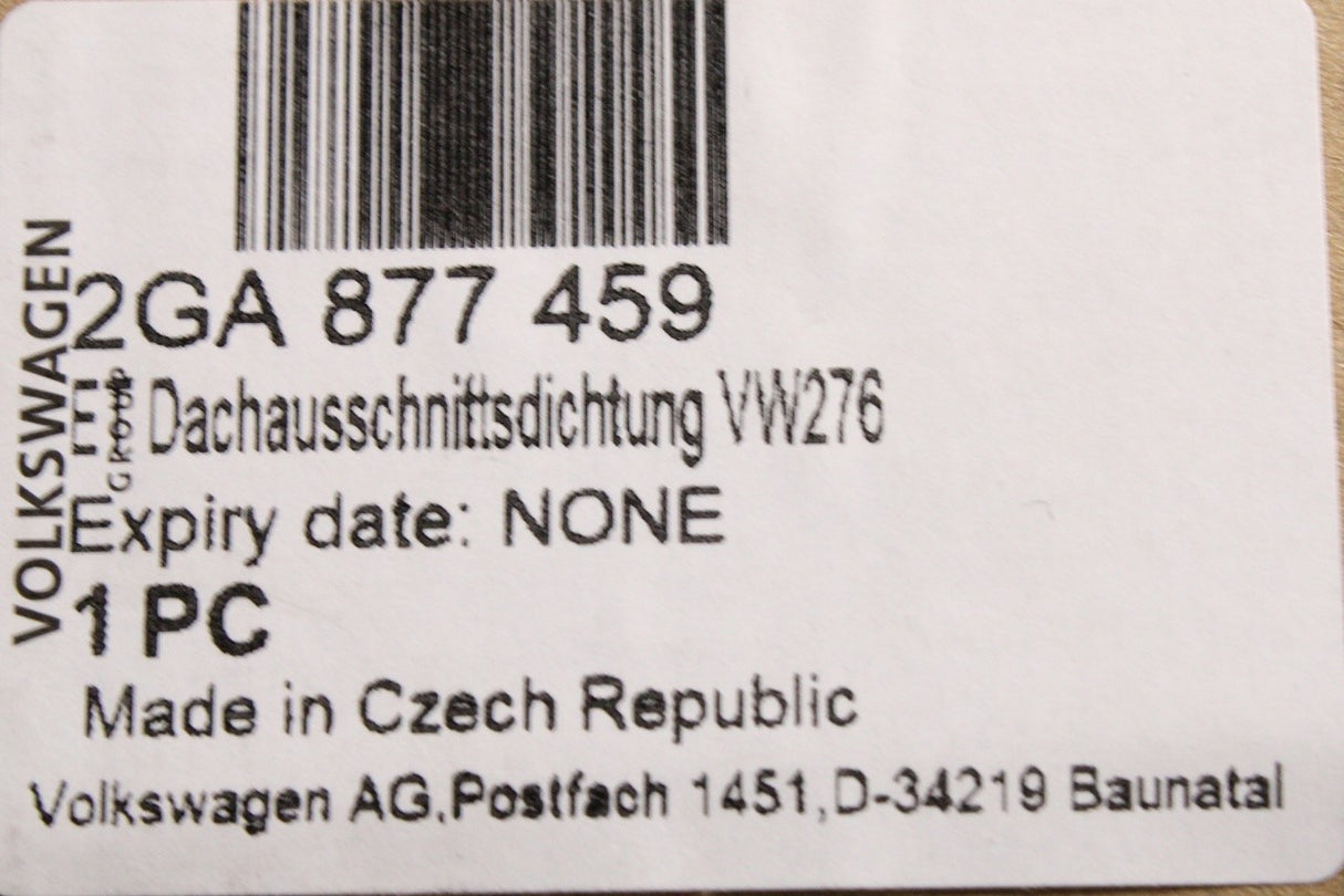 VW T-Roc 2018-on panoramic sunroof seal (outer) 2GA877459