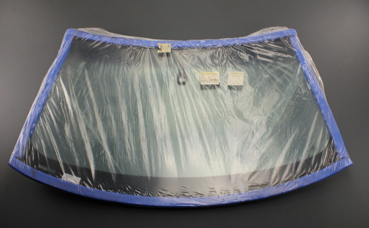 Audi Q5 2009-2012 front windscreen glass 8R0845099L NVB