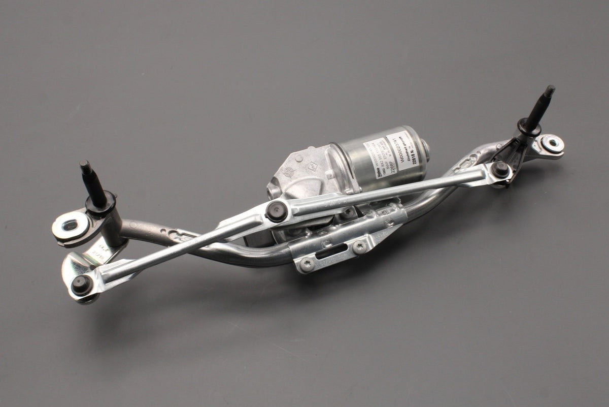 Audi A1 S1 2011-18 RHD front wiper motor with linkage 8X2955023G, view 1