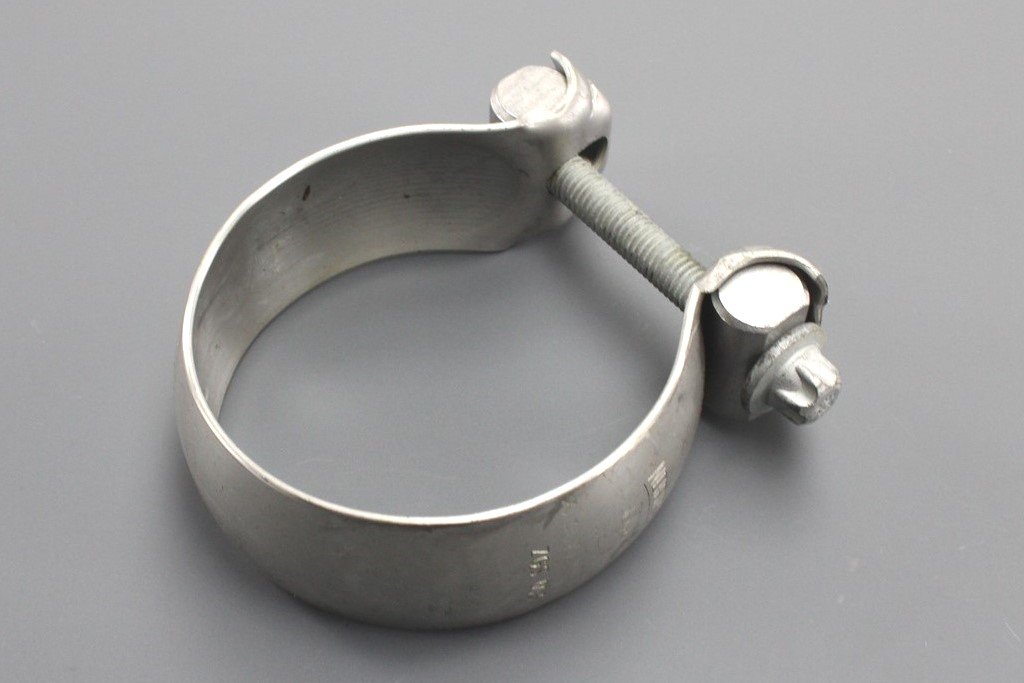 VW Crafter 2006-2016 exhaust clamp for catalyst converter 2E0253725, view 1