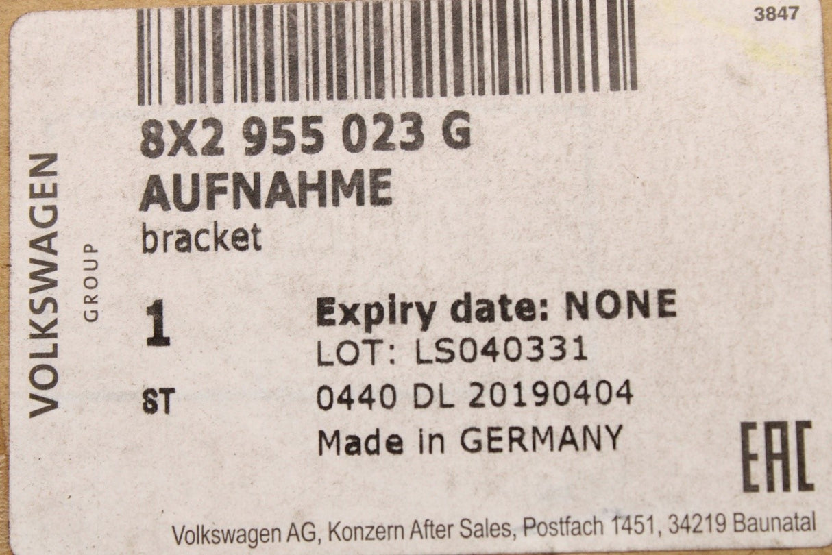 Audi A1 S1 2011-18 RHD front wiper motor with linkage 8X2955023G