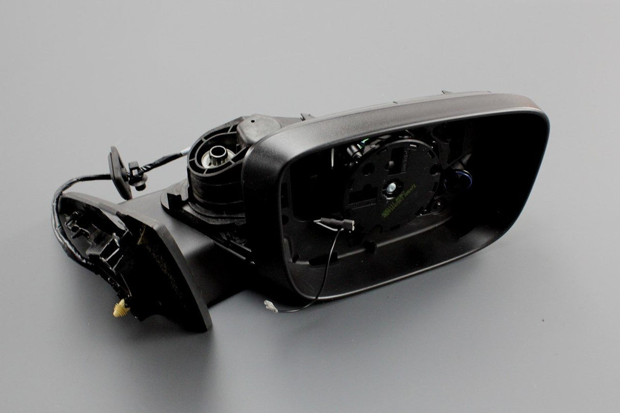 Volvo XC90 wing mirror housing (right) 31371137