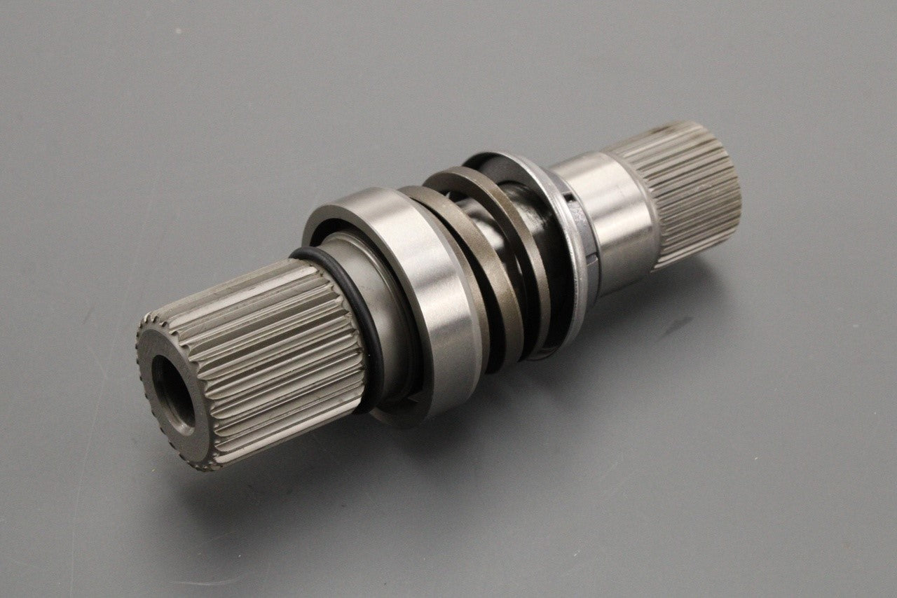 dccu99825 Gearbox Stub Shaft, Five Speed Manual: 02Z-409-345/D