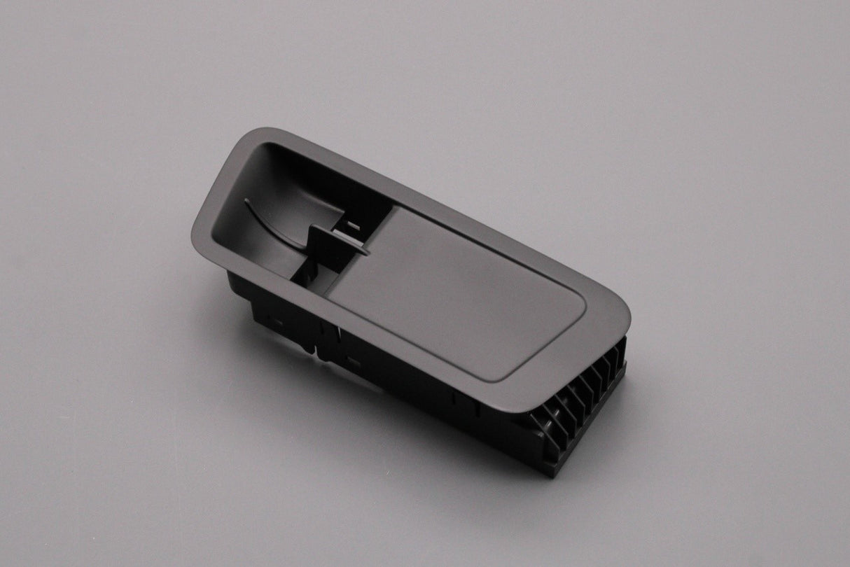 VW Golf MK7 MK7.5 13-20 window switch trim (front right) 5G2867255B 81U