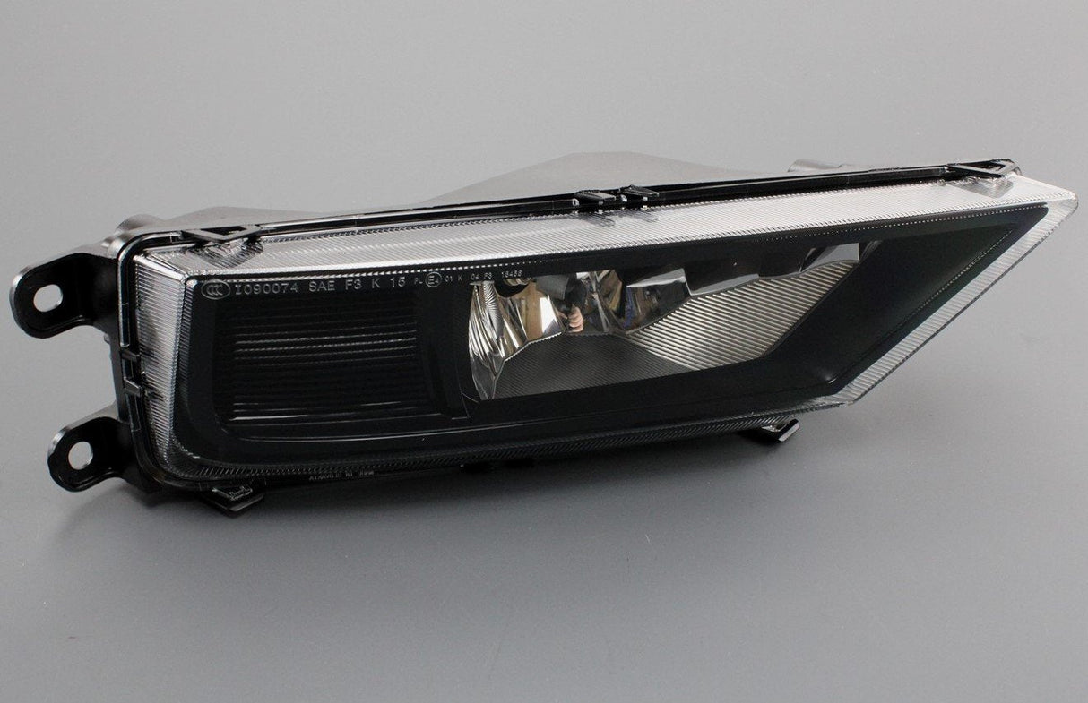 VW Tiguan T-Roc 2016-on halogen fog light (right) 5NA941700D