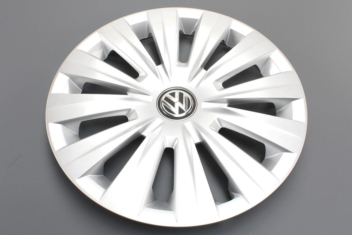 VW Golf MK7 2013-2017 Golf SV 15" wheel trim/hub cap (x1) 5G0601147 YTI, view 1
