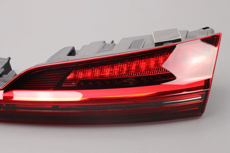 Audi e-tron 2019-on LED centre rear tail light 4KE945095D