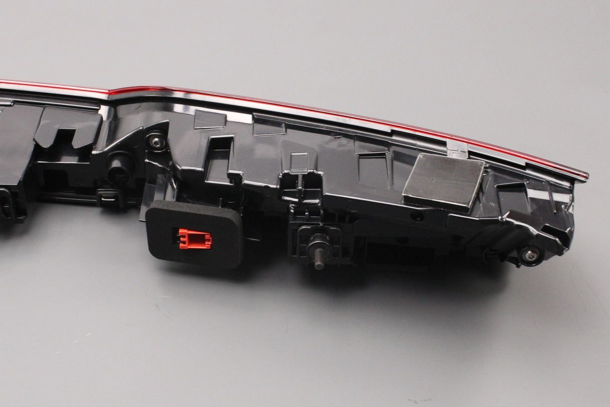 Audi e-tron 2019-on LED centre rear tail light 4KE945095D