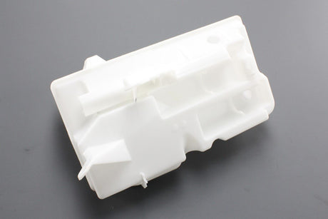Volvo XC60 windscreen washer fluid reservoir 30753425