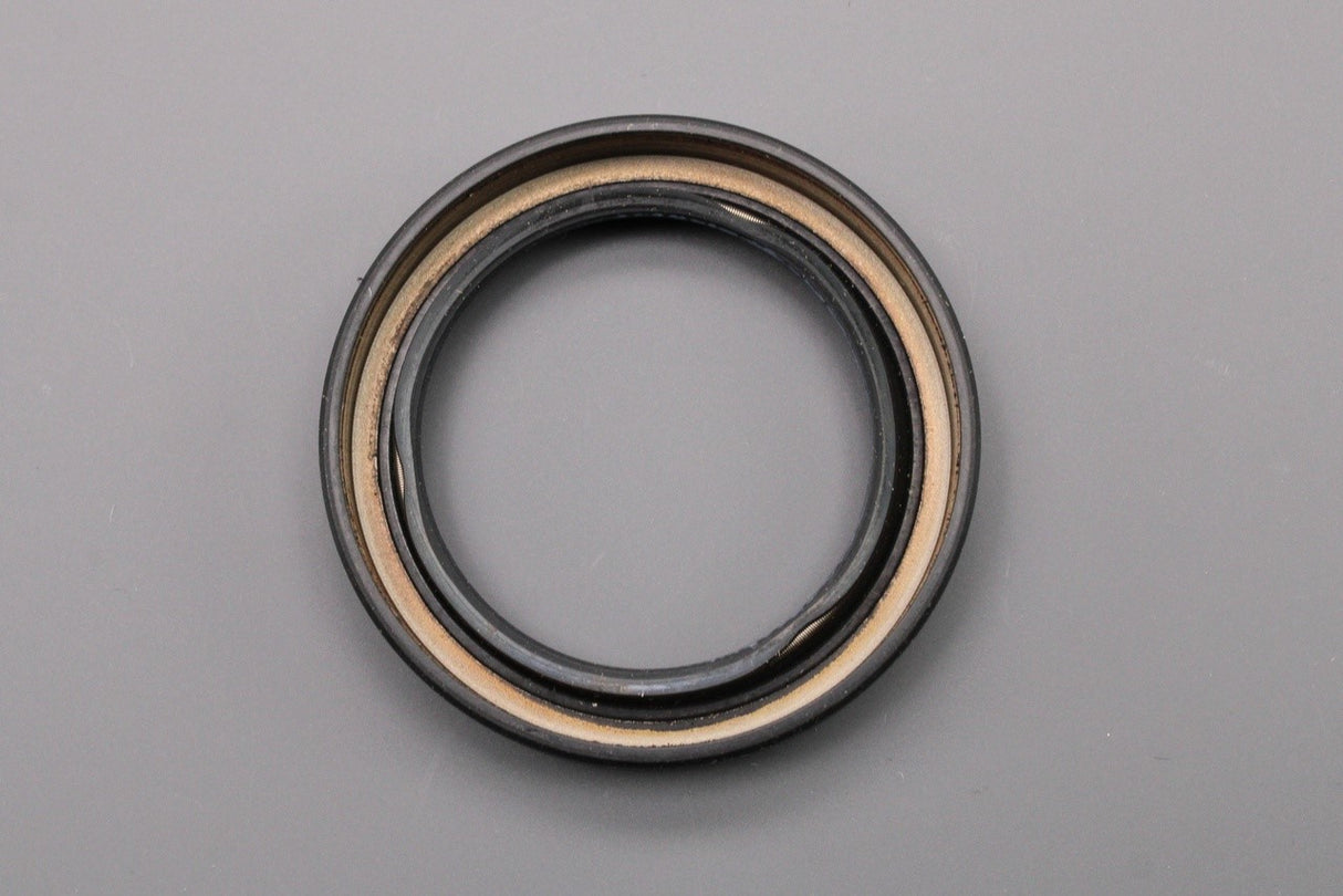 Audi e-Tron 2019-2023 front drive shaft oil seal (52.25x8) 0MA409399A