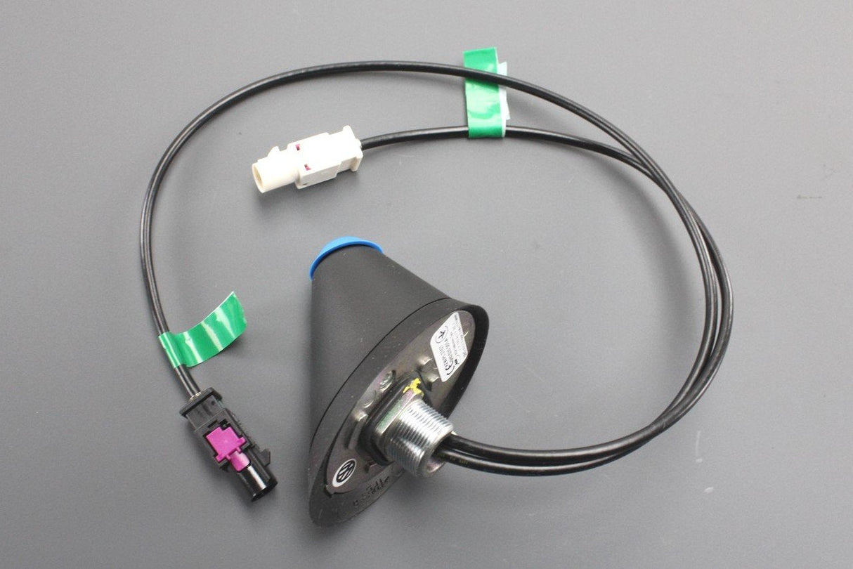 VW Polo 6R up! Skoda Rapid SEAT radio aerial antenna base 6R0035501A