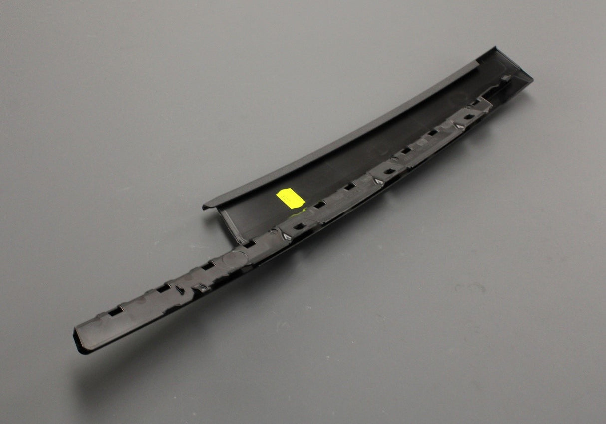 Audi Q3 Sportback 2019-on front door B pillar trim (left) 83F837901 5FQ