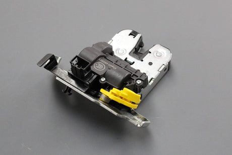 VW T-Roc 2018-on tailgate boot lid latch lock 2GA827506A