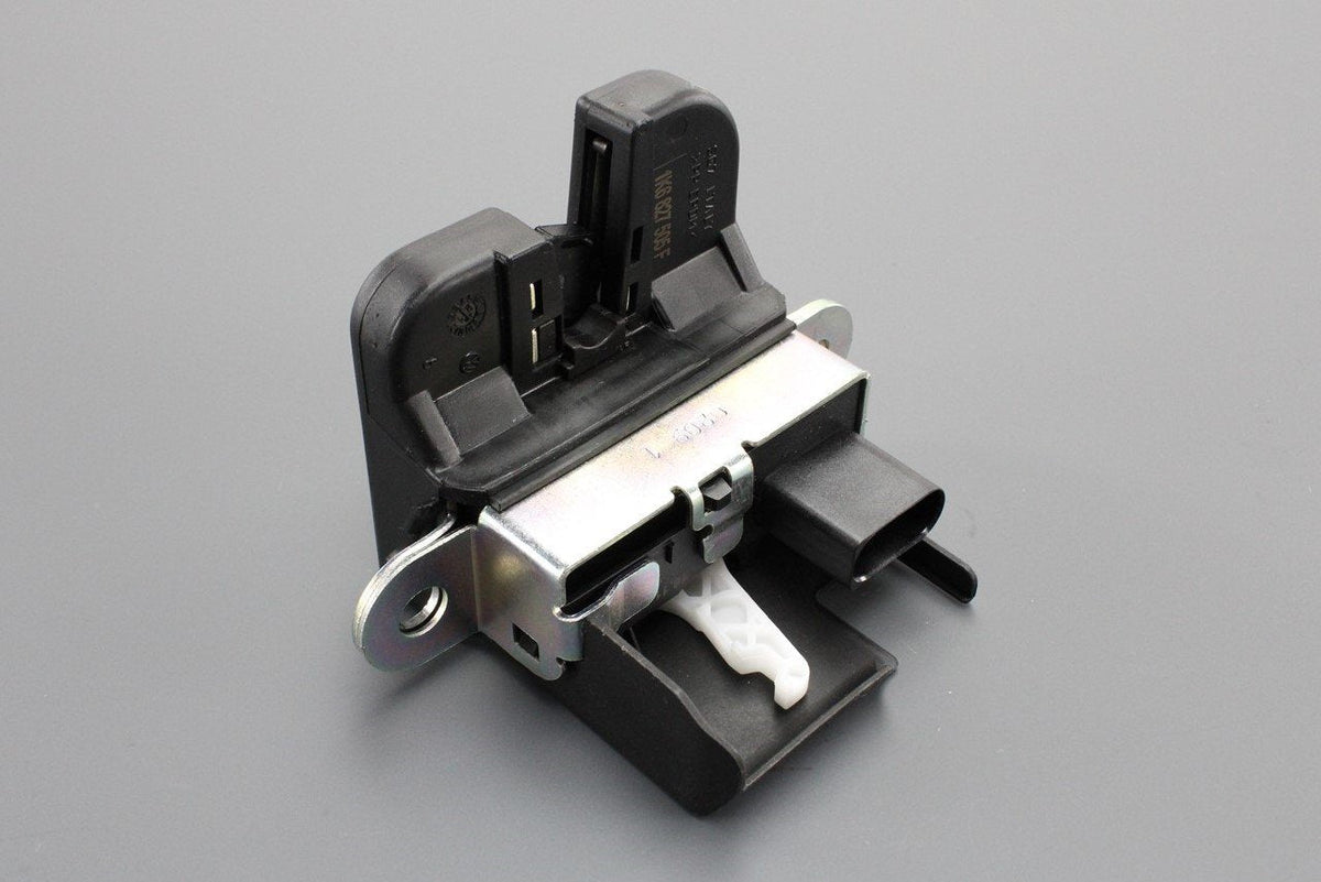 VW Golf MK5 Passat B6 estate rear boot lid tailgate latch 1K6827505F 9B9, view 1