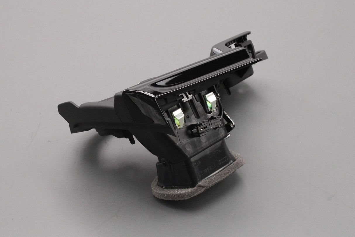 Audi A4 A5 RS4 RS5 2016-25 RHD dashboard air vent (right) 8W2820902C EAX