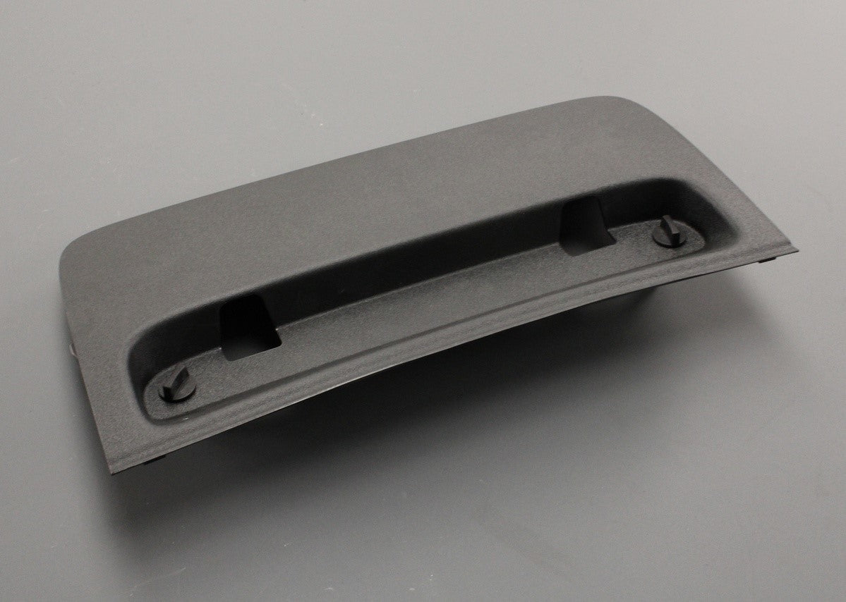 Audi A3 2013-2016 rear bumper removeable tow bar cover trim 8V3807397, view 1