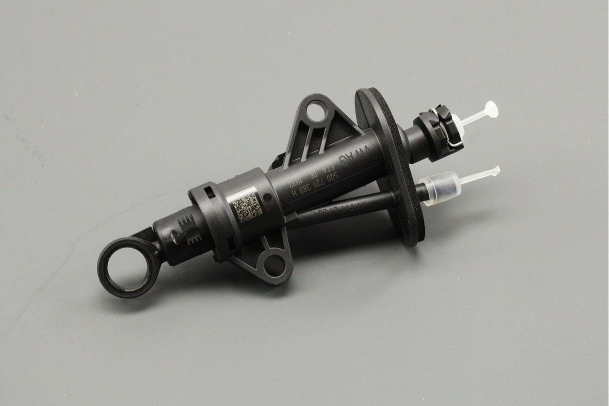 VW Caravelle Up Skoda Octavia SEAT Mii clutch master cylinder 5Q0721388H
