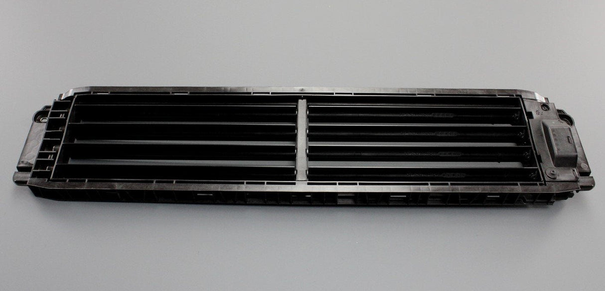 Audi A3 Skoda Octavia Kamiq SEAT Leon radiator blind vent 2Q0122323A