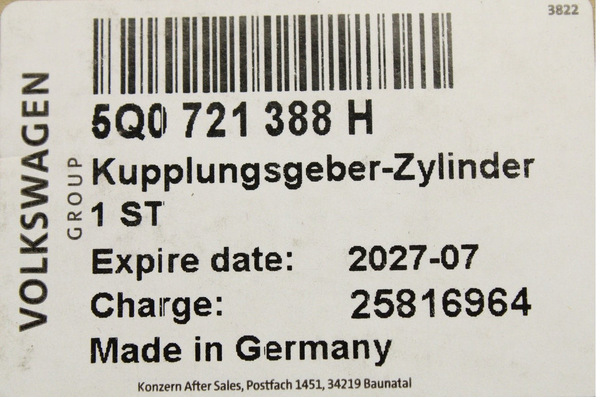 VW Caravelle Up Skoda Octavia SEAT Mii clutch master cylinder 5Q0721388H