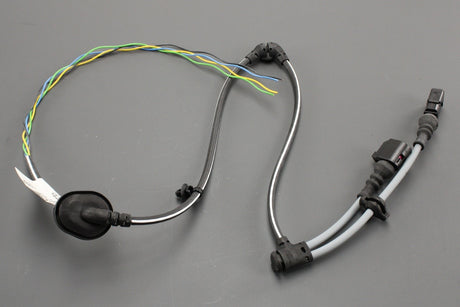 VW Tiguan Audi Q3 SEAT Skoda front wheel speed sensor (right) 5TA927903H
