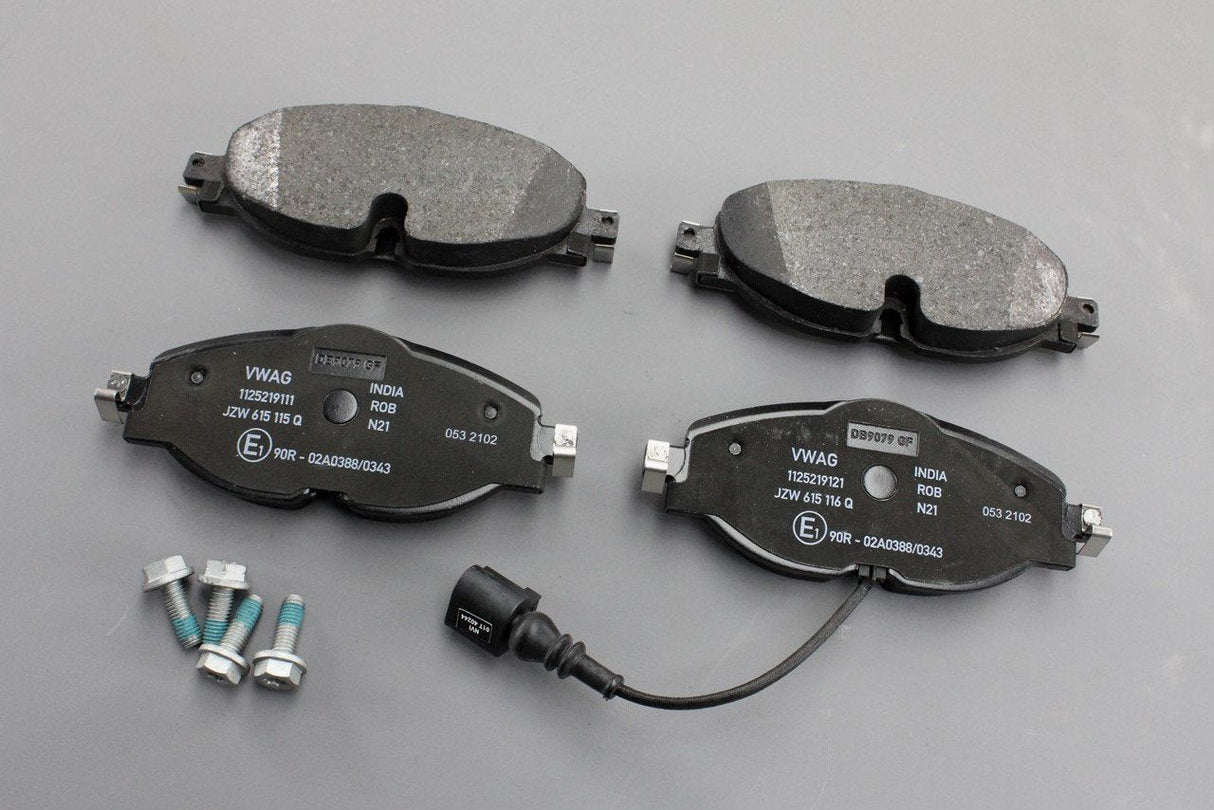 VW Golf GTI Skoda Octavia SEAT Leon brake pad set (front) JZW698151AN