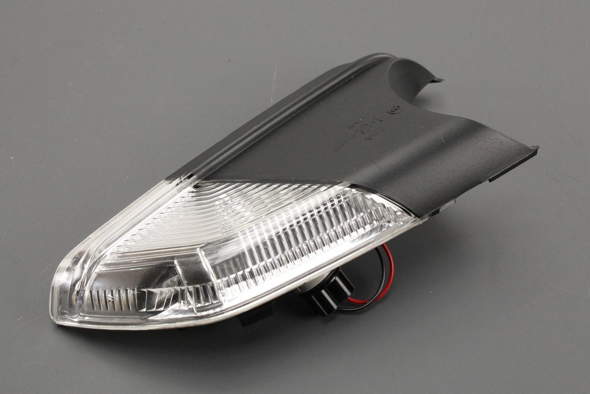 Skoda Octavia 2004-08 wing mirror indicator lens (left) 1Z0949101D, view 1