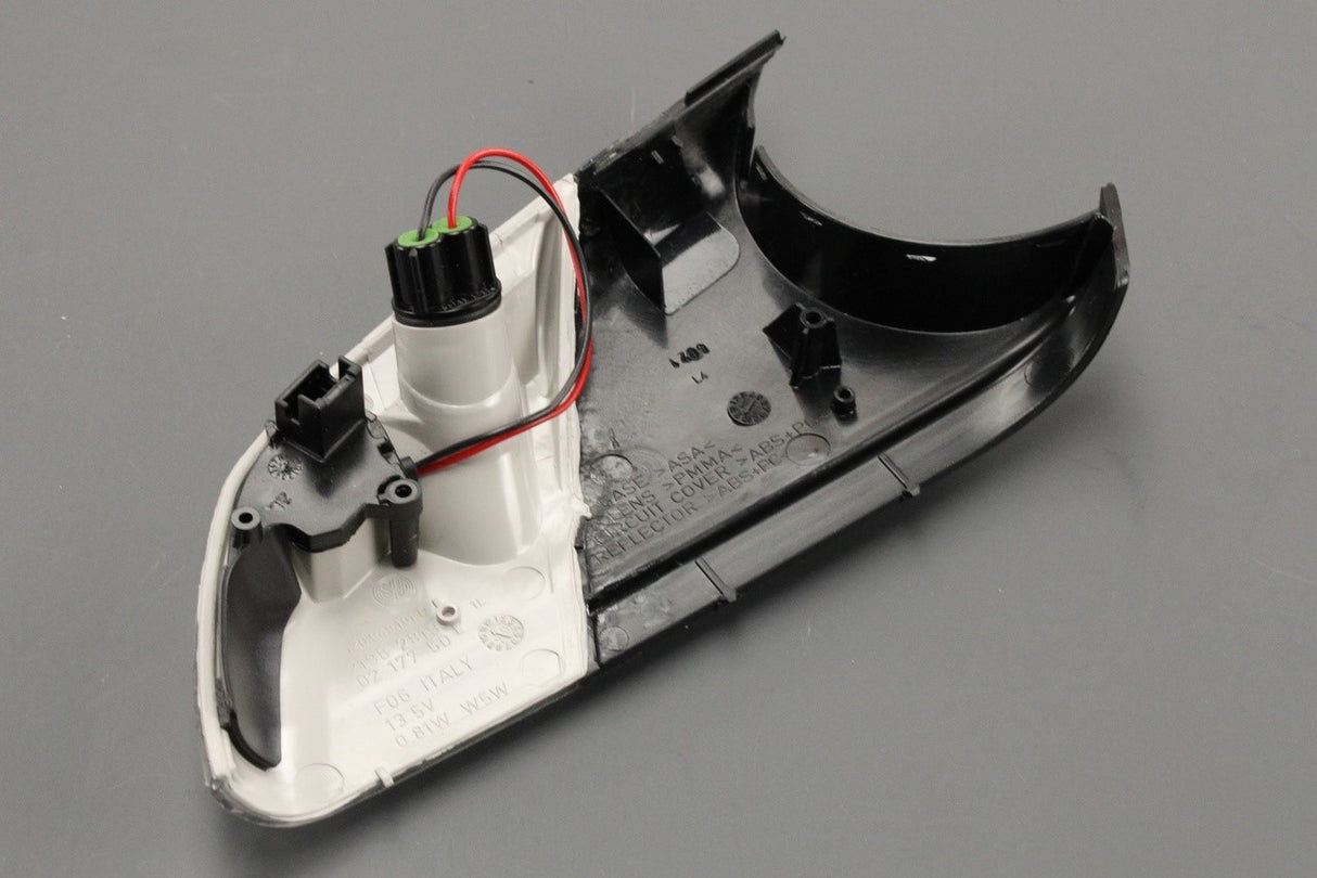 Skoda Octavia 2004-08 wing mirror indicator lens (left) 1Z0949101D