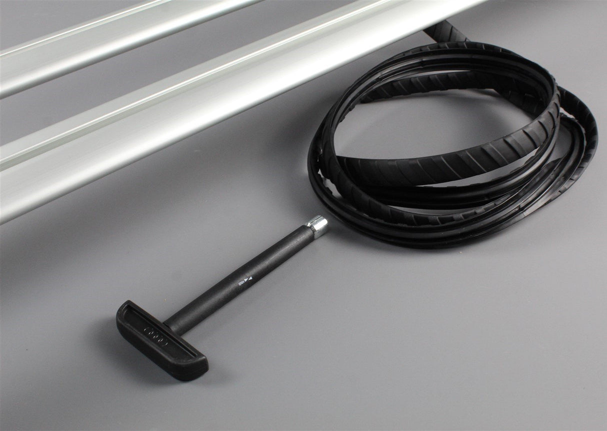 Audi E-Tron 2019-onwards accessory roof bars set 4KE071151