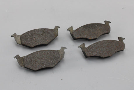 VW Golf MK3 Polo 6N/2 SEAT Ibiza brake pads set 239mm (front) 1H0698151B
