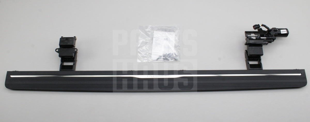 Jaguar F-Pace 2016-on deployable side step (right) T4A12780