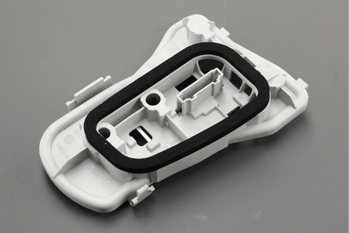 VW Polo 9N3 2005-09 rear light bulb holder (right) 6Q6945258F