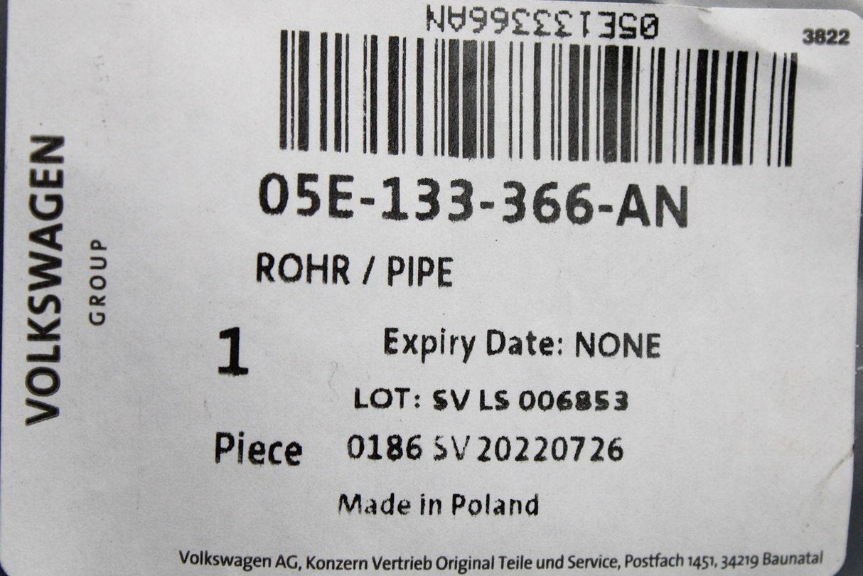 VW Audi SEAT 1.5 TSI TFSI air intake system pipe with valve 05E133366AN