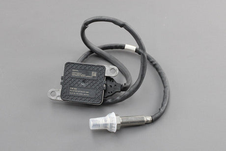 VW Passat Arteon Skoda Superb 2.0 TDI NOx sensor 04L907807AM