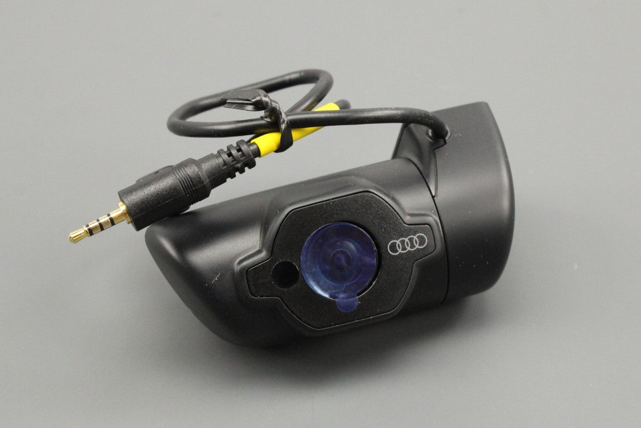 アクセサリー Audi Universal Traffic Recorder 2.0 アウディ純正ユニバーサルトラフィックレコーダーUTR2.0 - G-Speed web