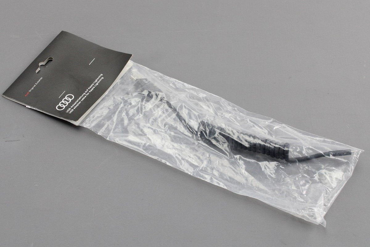 Audi USB-A to Apple Lightning connector cable lead (straight) 8S0051435C, view 1