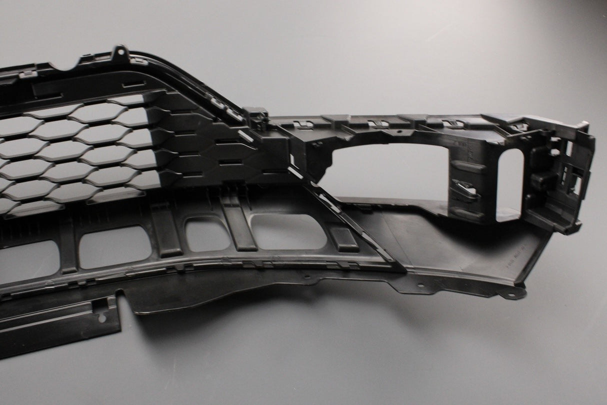 VW T-Roc 2018-22 centre front bumper grill (lower) 2GA805903D 9B9