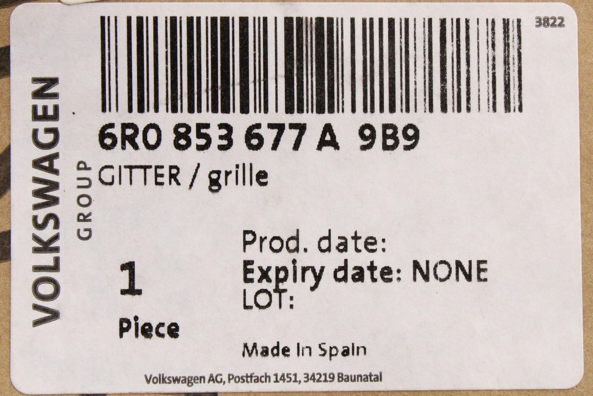 VW Polo 6R 2009-14 front bumper centre grille (lower) 6R0853677A 9B9