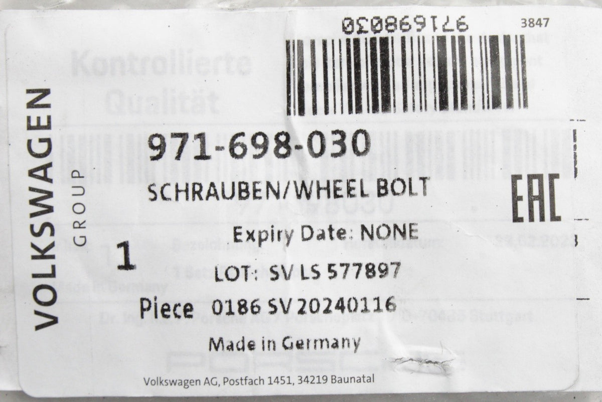 Audi e-tron GT 2021-on locking wheel bolts set 971698030