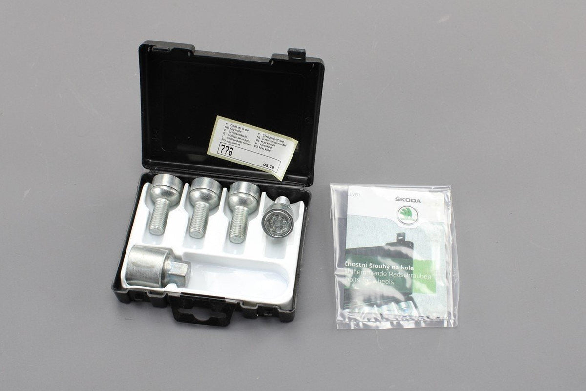 Skoda Citigo 2012-20 locking wheel nut bolt set 000071597B, view 1