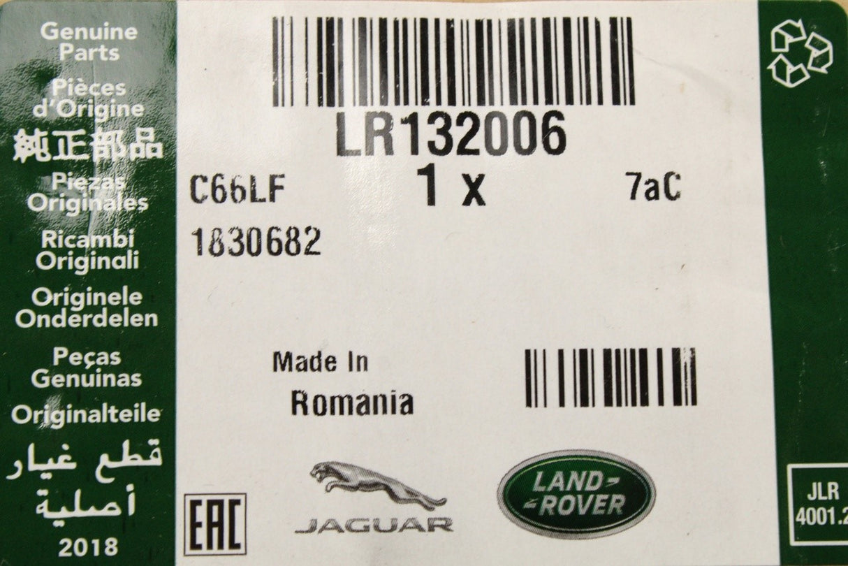 Land Rover Defender 2020-on seat belt (rear centre) LR132006