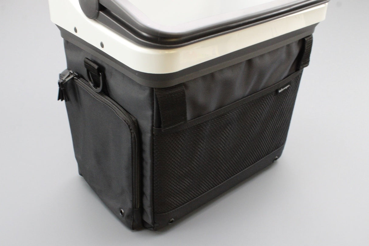 Volkswagen 24 litre cool / hot box (12V or 220V-240V) 000065400F