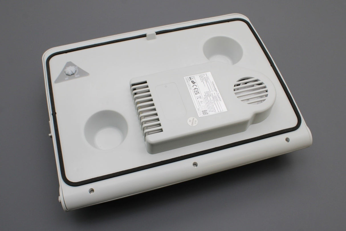Volkswagen 24 litre cool / hot box (12V or 220V-240V) 000065400F
