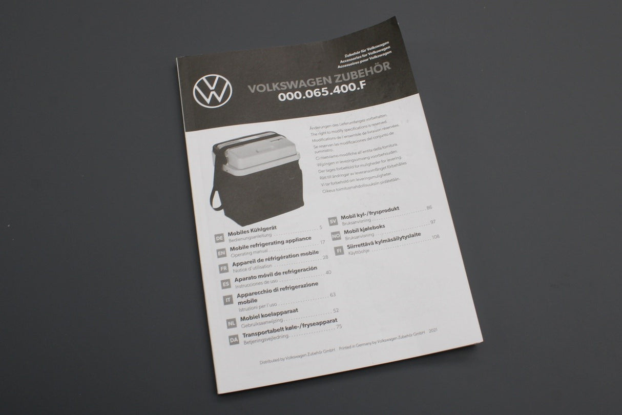 Volkswagen 24 litre cool / hot box (12V or 220V-240V) 000065400F