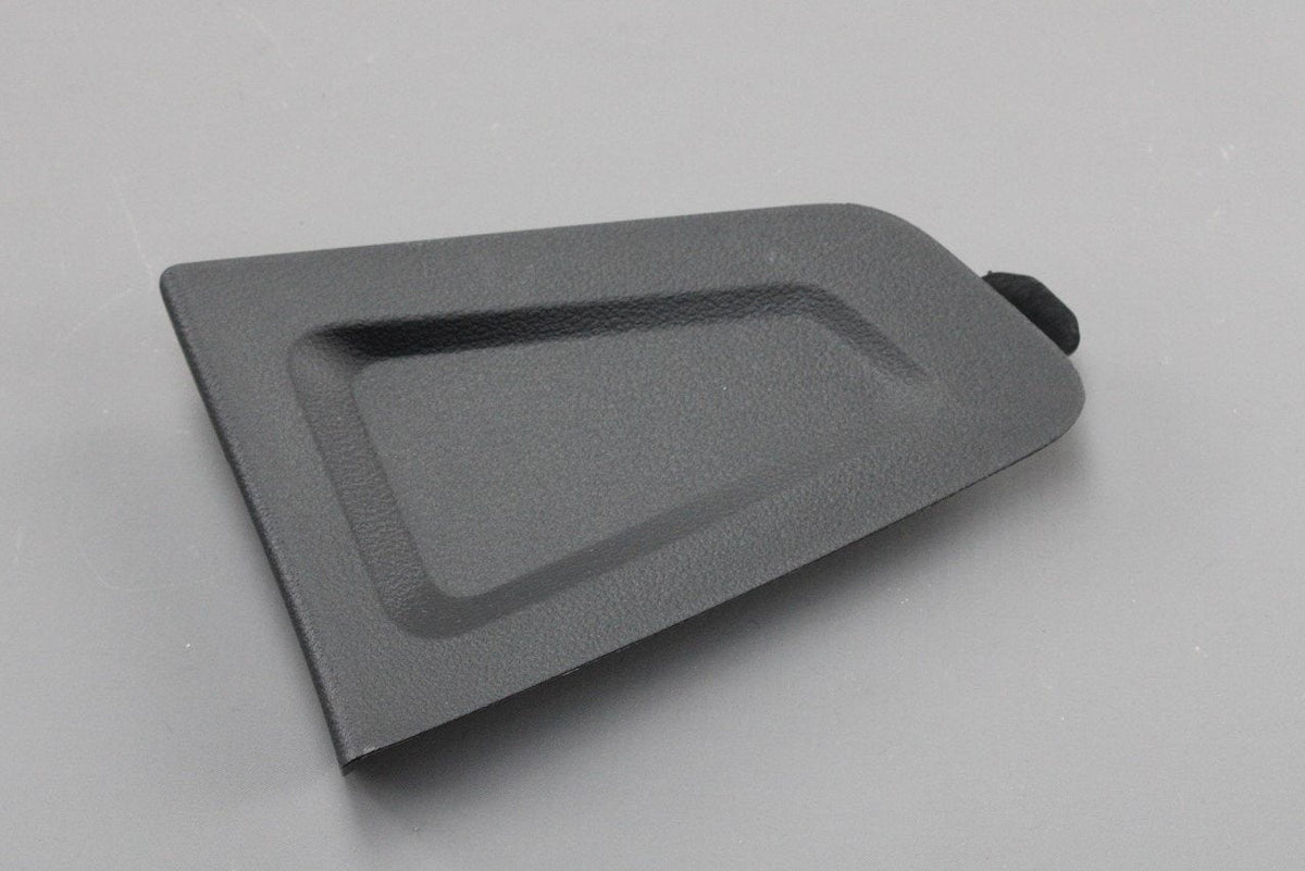 Audi A6 RS6 Avant 19- inner rear light access trim (right) 4K9867658 4PK, view 1