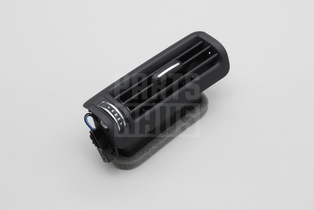 Audi Q7 Q8 RSQ8 2016-on b-pillar air vent (upper right) 4G0819210L 6PS
