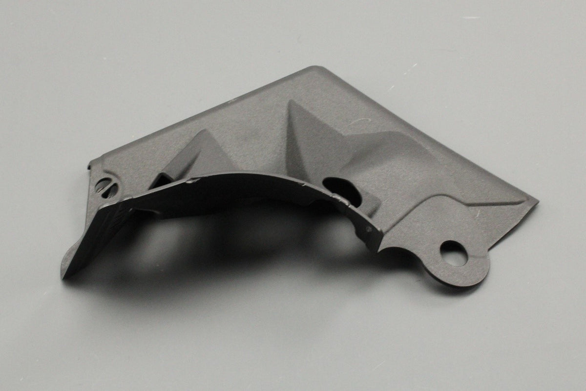 Audi A4 S4 RS4 A5 S5 RS5 suspension strut top cover (right) 8W0806584C, view 1