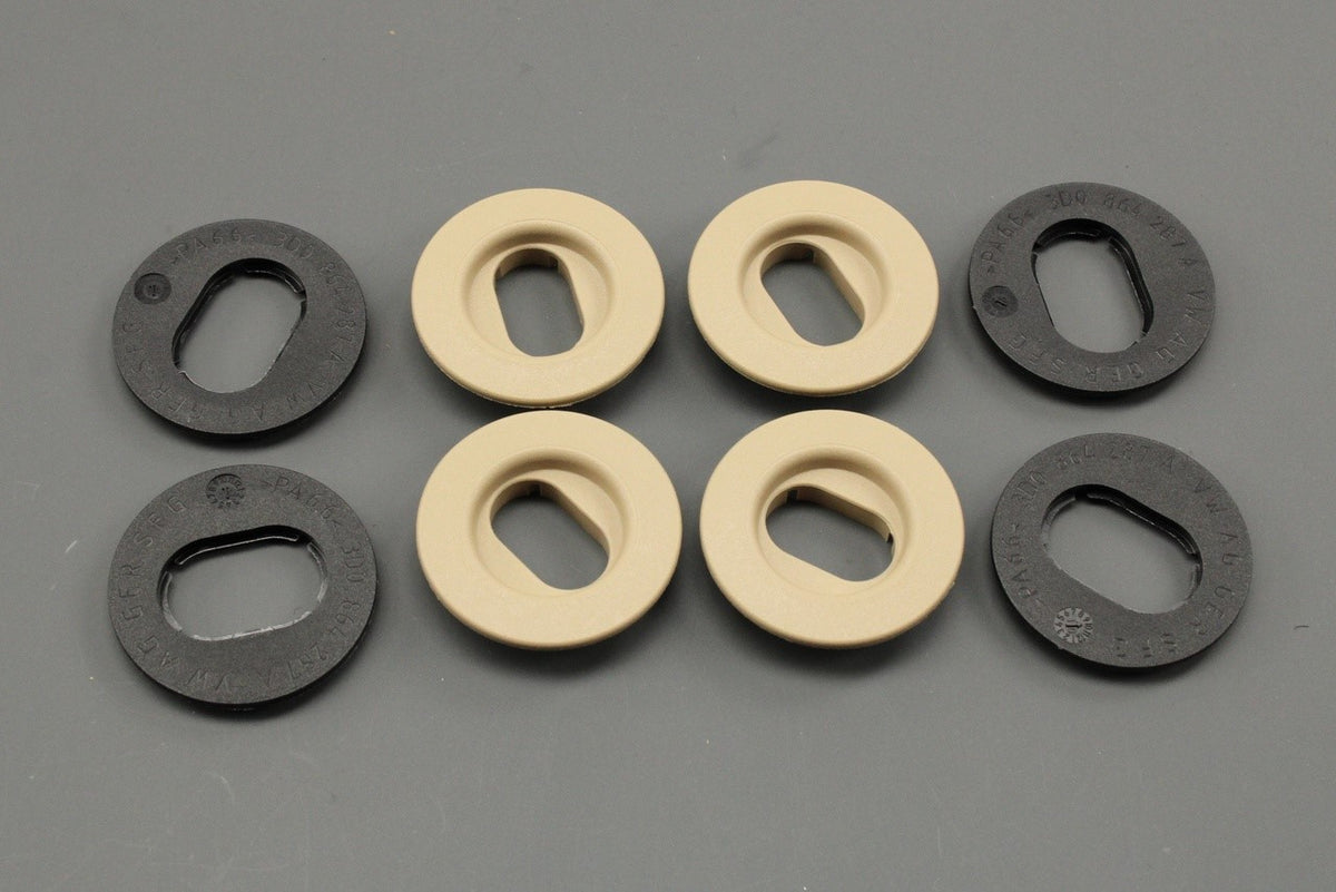 VW Beetle Phaeton Golf Bora floor mat fixing points beige 3D0898501B Q70, view 1