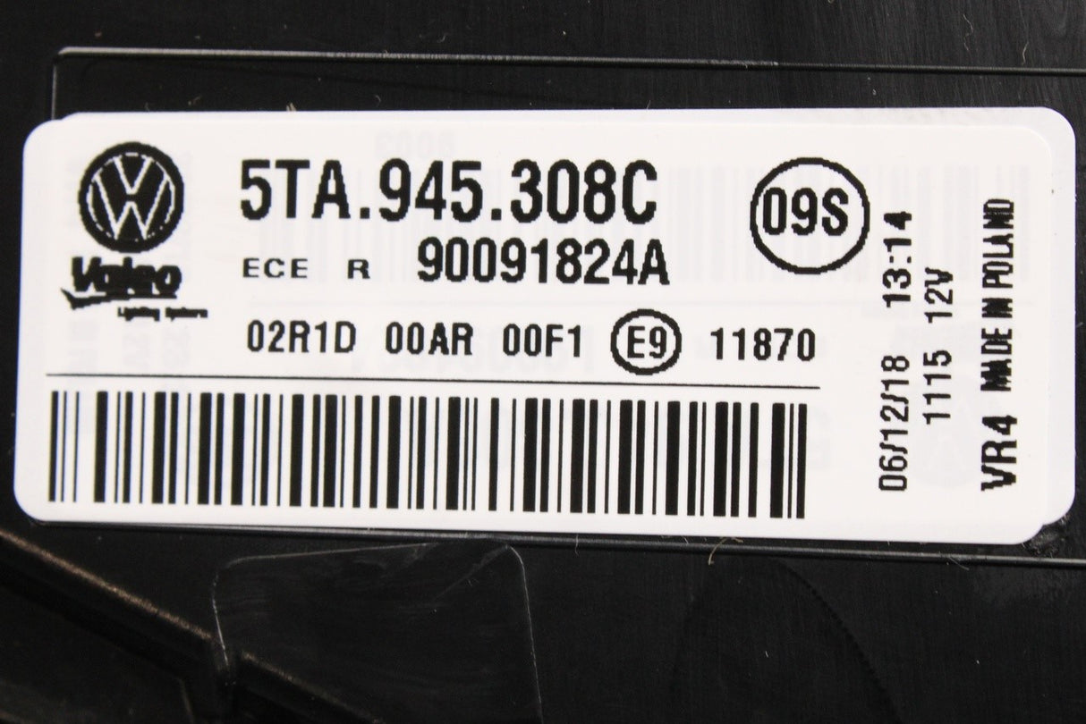 VW Touran 2016-on LED tail light (right inner) 5TA945308C