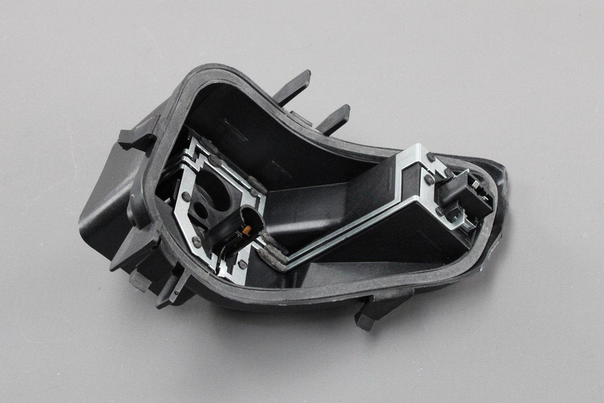 VW Golf MK6 2009-2013 hatchback rear outer bulb holder (left) 5K0945257, view 1