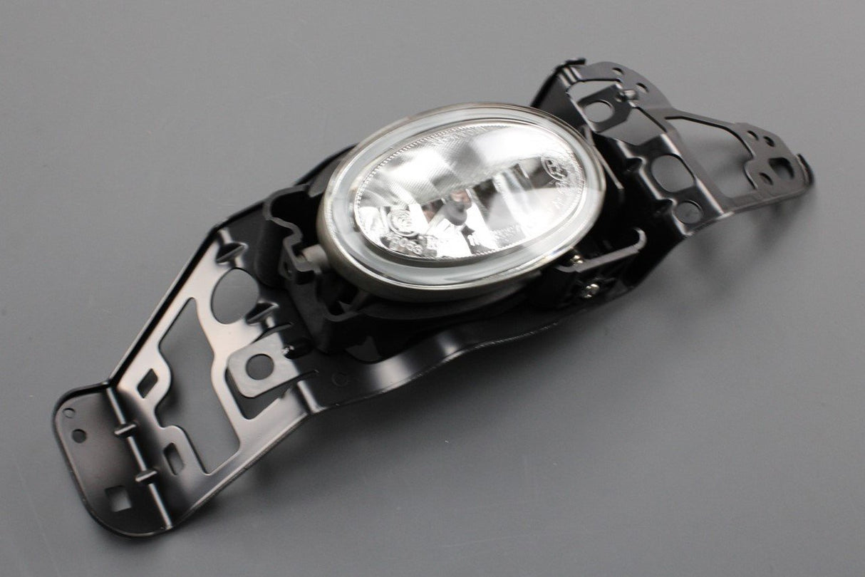 Honda front fog light (right) 33900-TM8-JO1